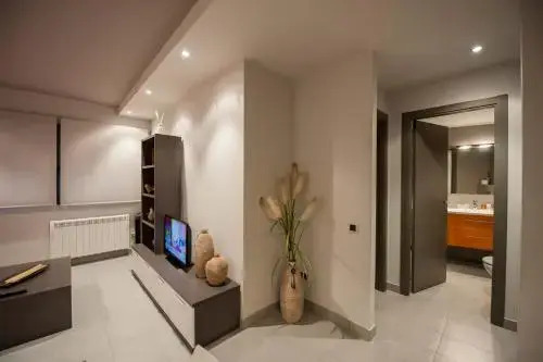 WinTuWin Apartments