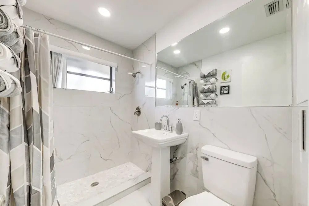 Walk to Dining & Shopping: Pompano Beach Home!