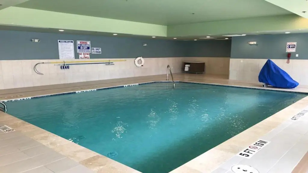 Holiday Inn Express & Suites Houston Southwest Galleria Area by IHG