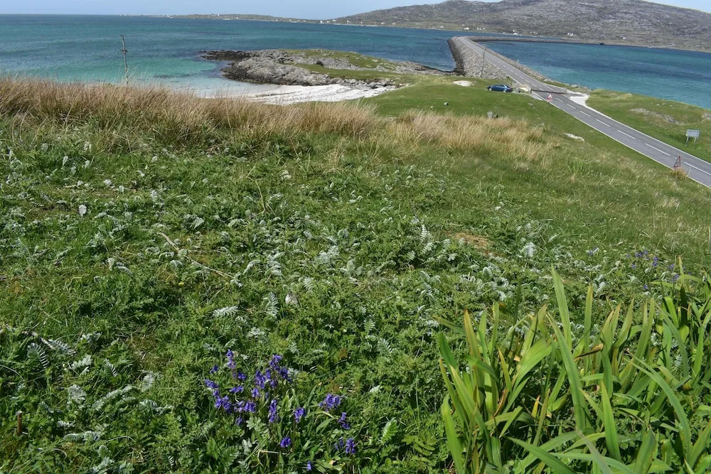 Pod Beag beside the sea Isle of Eriskay