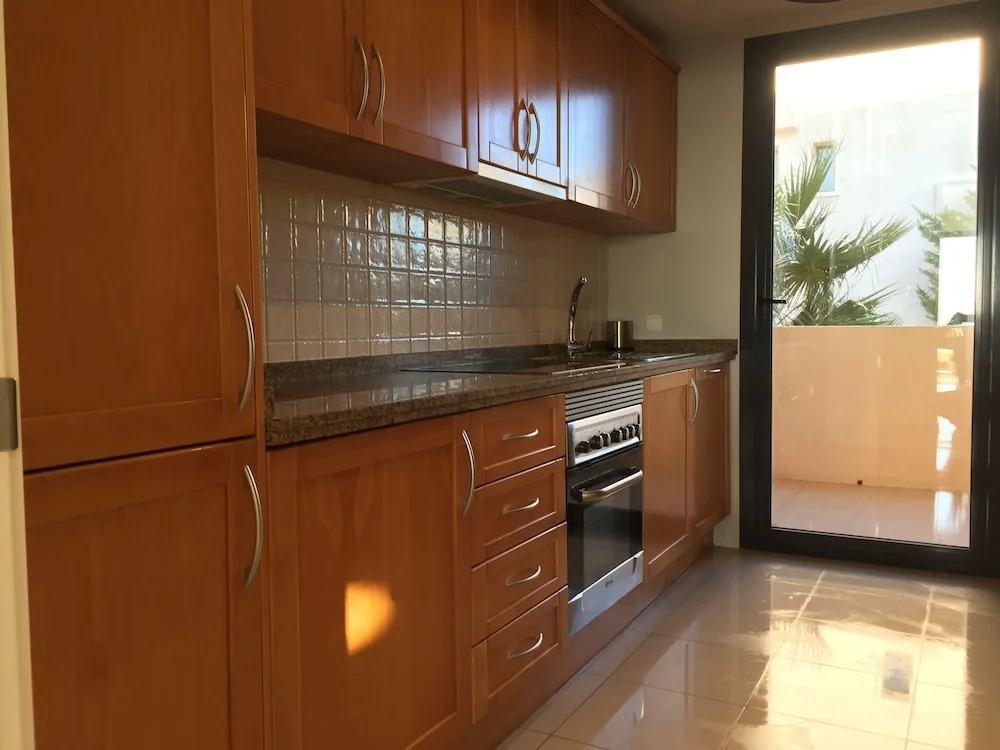 Superb SEA & Sunrise Luxurious Apartment