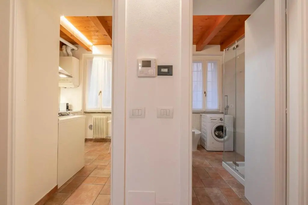 VIA 5 GIORNATE 13 - Apartment