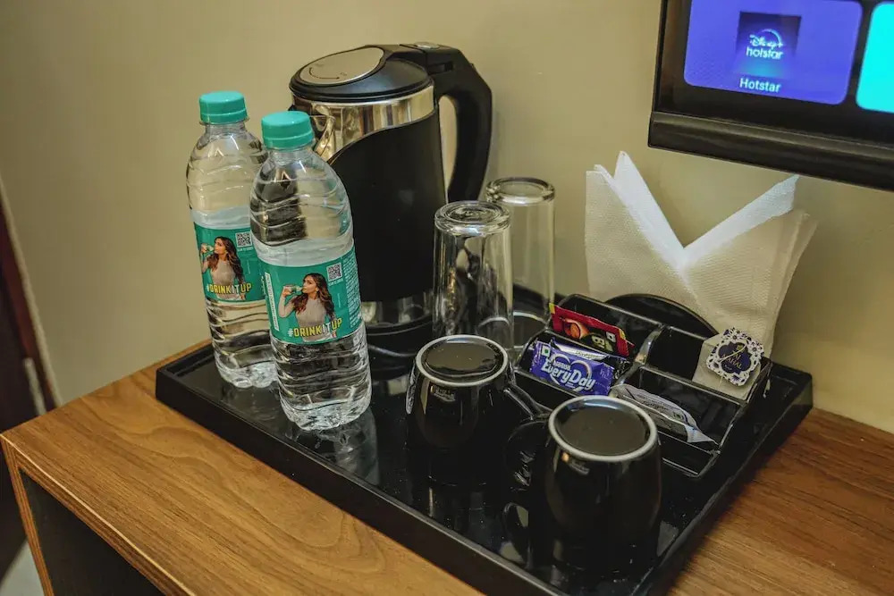 Merry Inn Luxe Suites Near KIAL