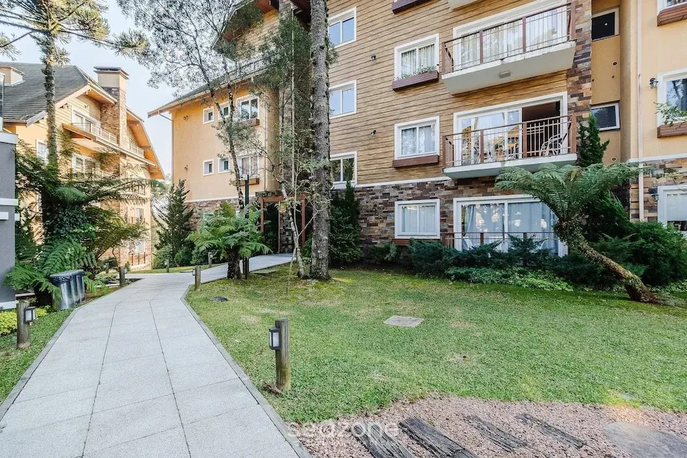 Beautiful Apartment With Heated Pool Cap0302