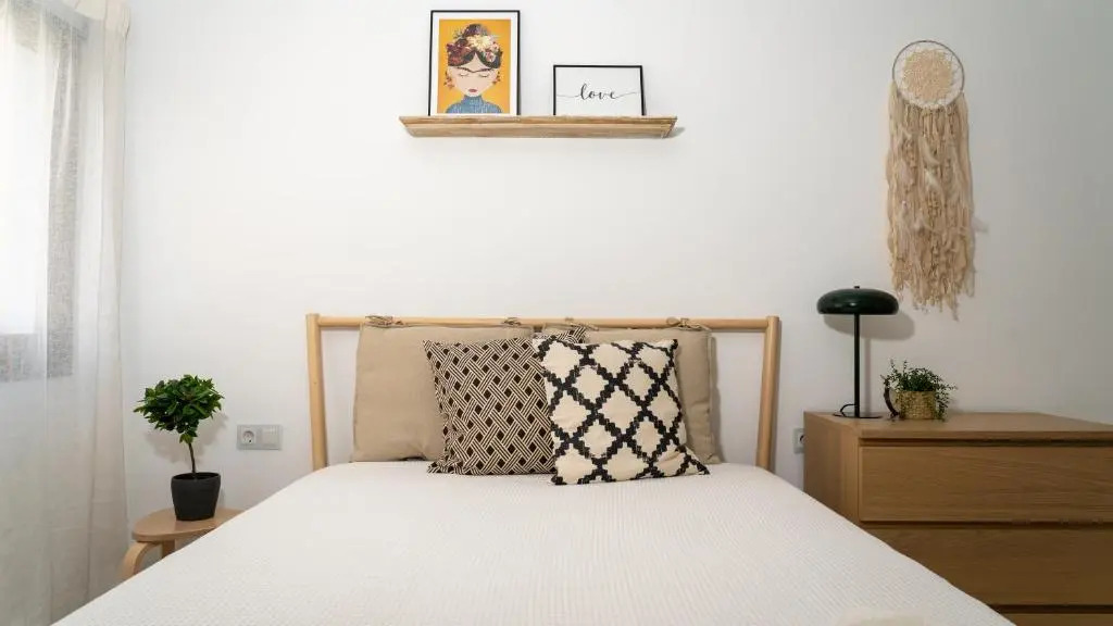 Ocean shore apartment 1