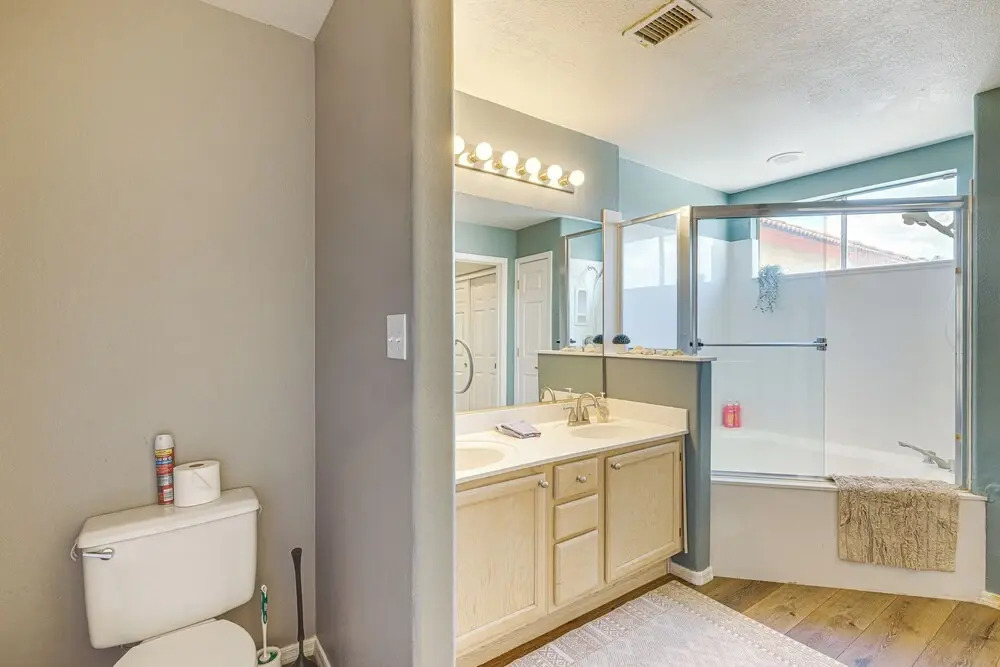 Hike & Golf! Townhouse w/ Resort Perks in PHX