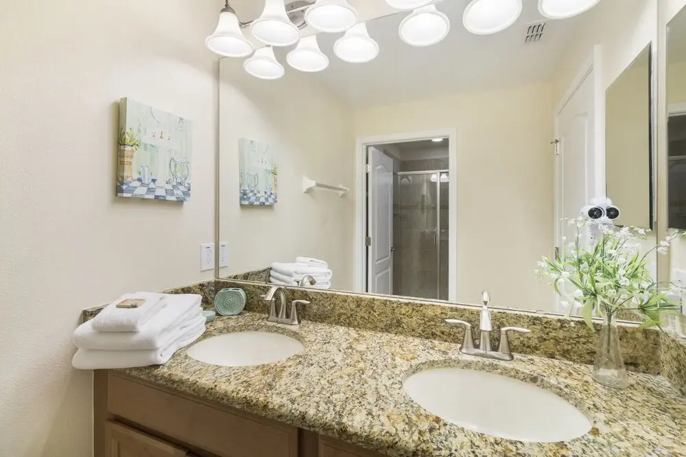 Paradise Palms - 2939 Buccaneer Palm Road
