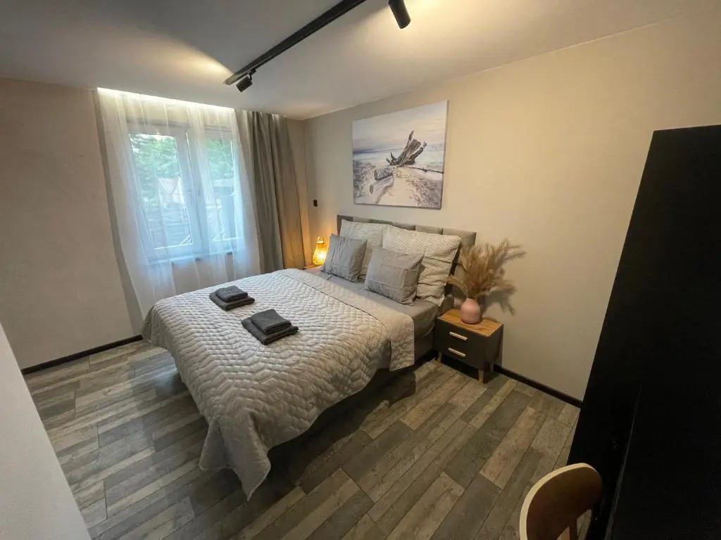 Cicha4 Apartments