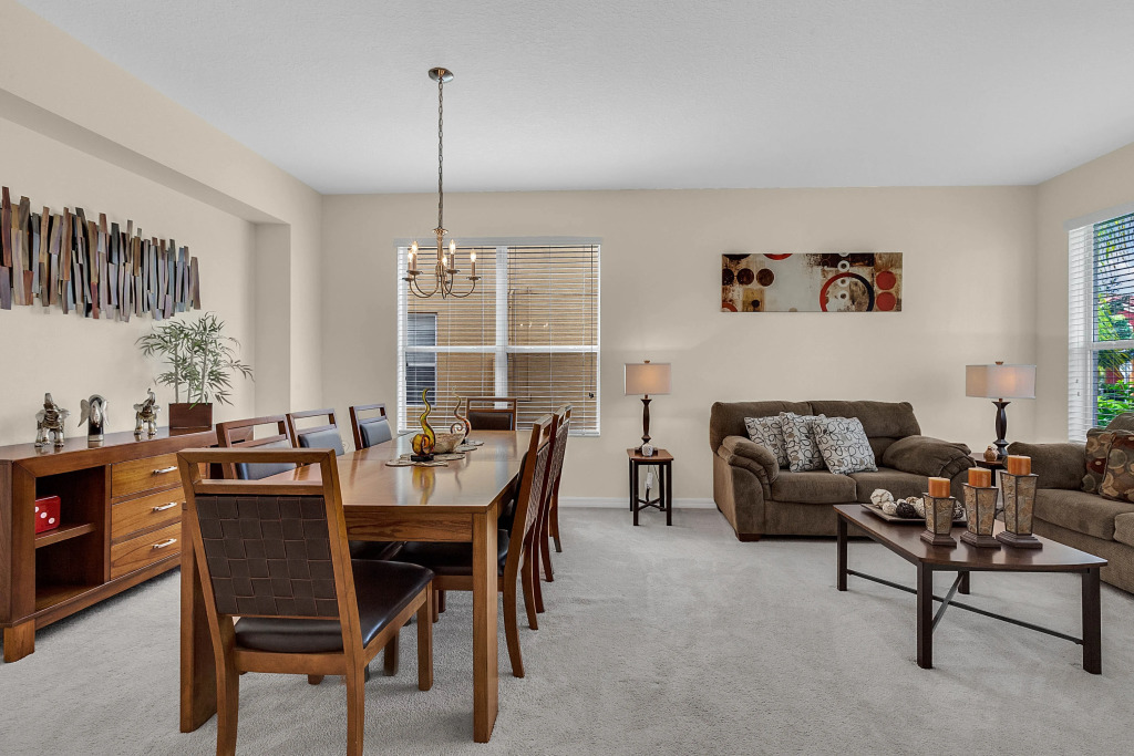 5 Bd 35 Ba Bella Vida 361 Lf
