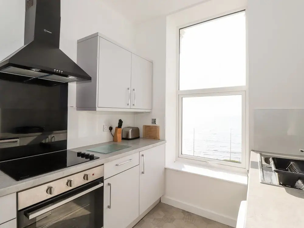 5 Seaview @ Bridlington Bay