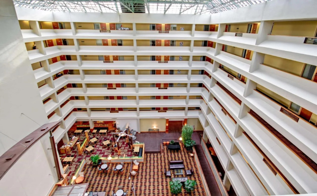 DoubleTree Suites by Hilton Seattle Airport/Southcenter