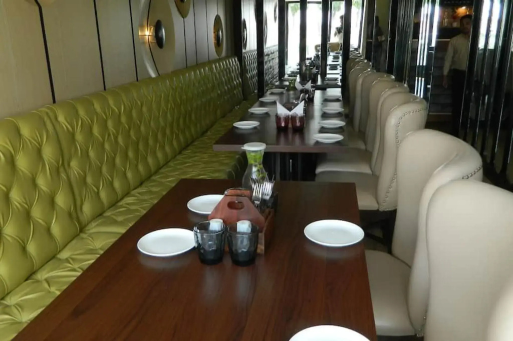 Suyash Palace Hotel