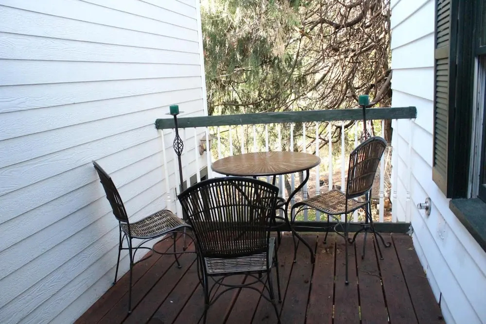Glen Morey Country House B & B Inn