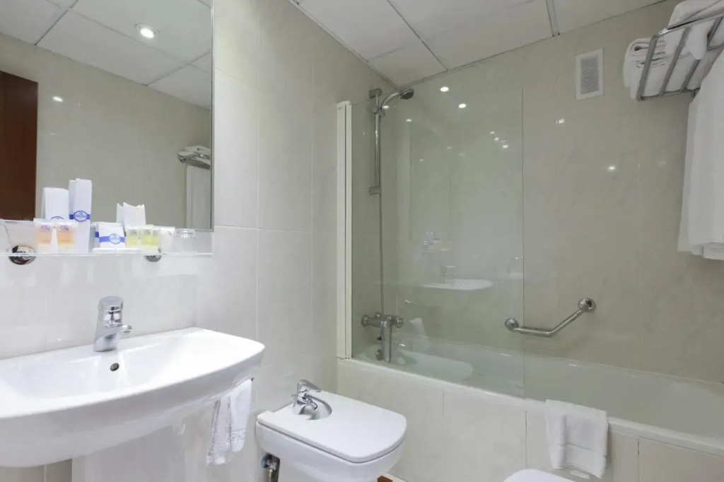 Отель Espahotel Plaza Basílica