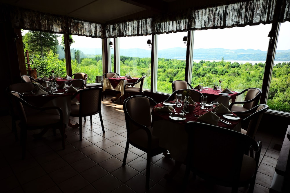 Auberge La Coudriere