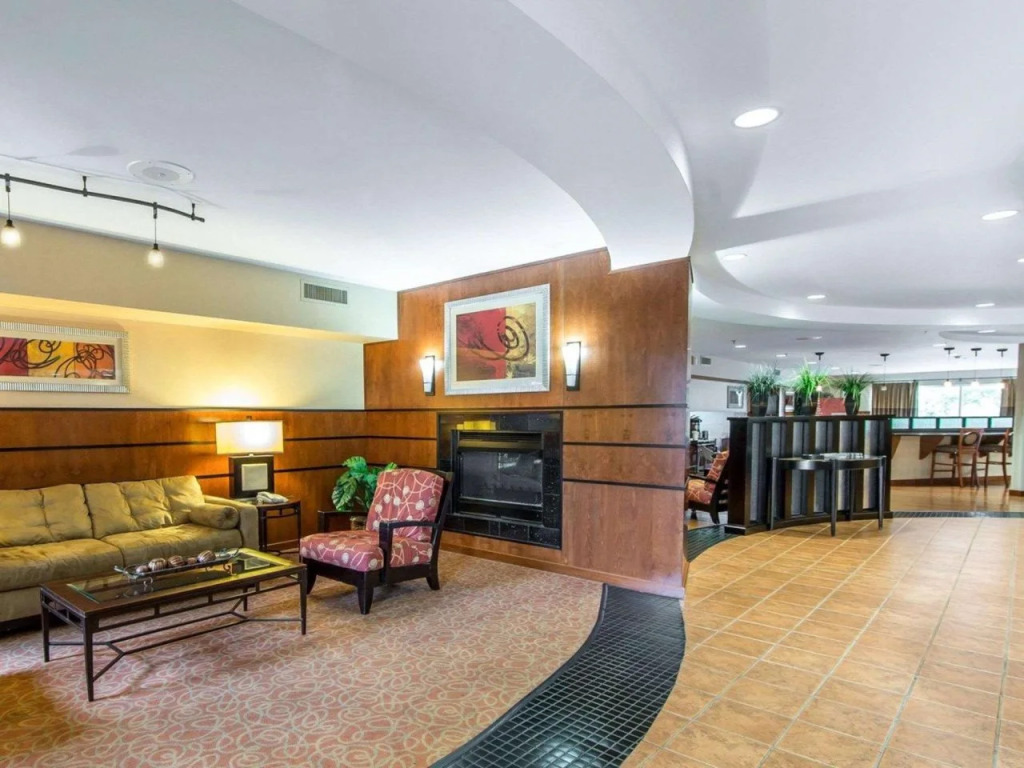 Comfort Suites Knoxville North