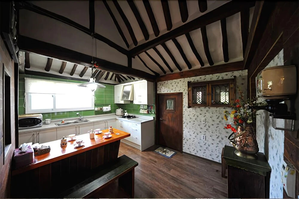 Ganghwado Maria House Pension