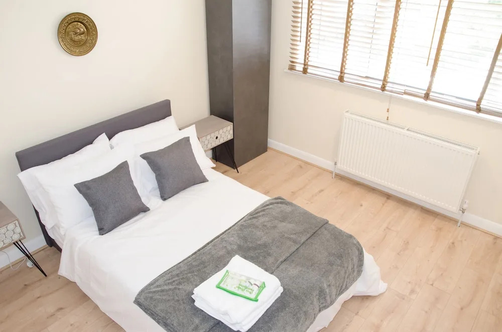 NEW 1BD Detached House in the Heart of Lincoln