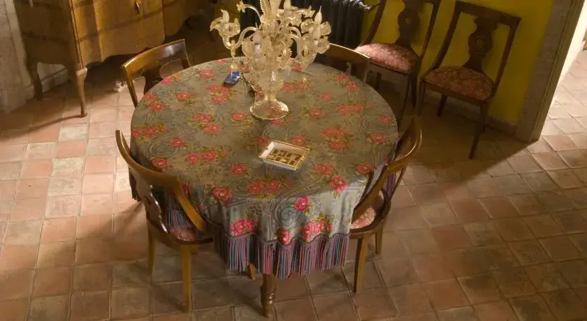Al Chiaro Di Luna