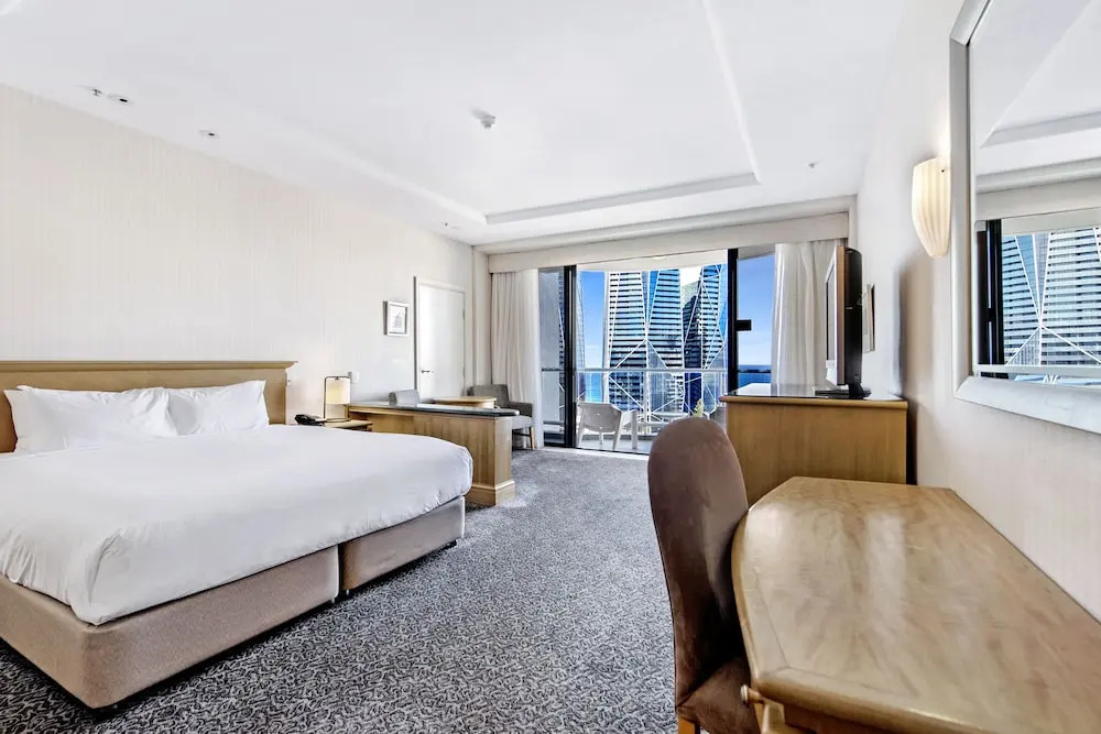 Gold Tower Private 16th Level Suite with Ocean Views