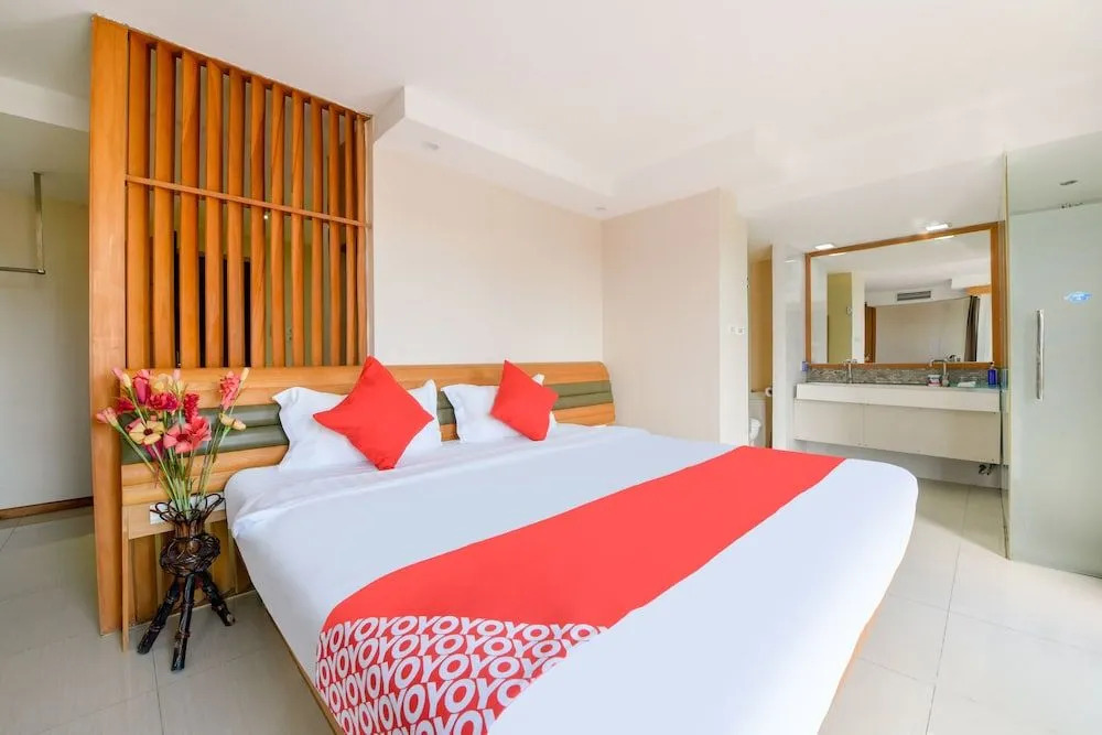 OYO 143 Dday Resotel Pattaya Hotel