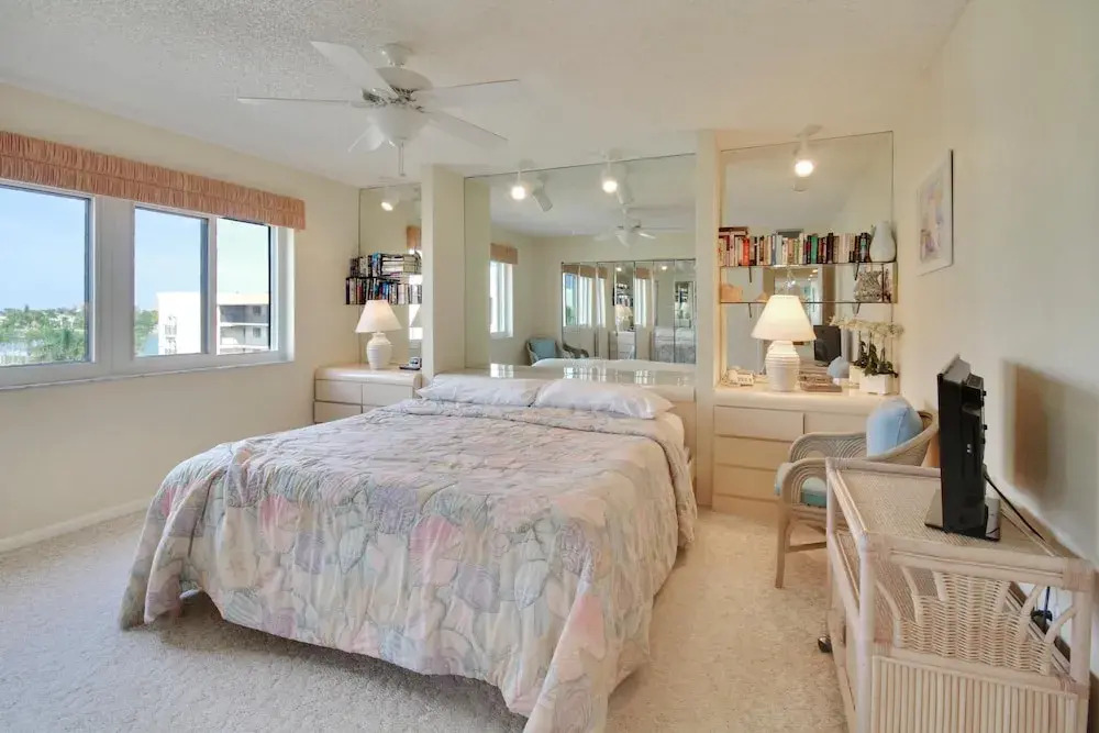 Land's End 7-406 Beach Front - Premier