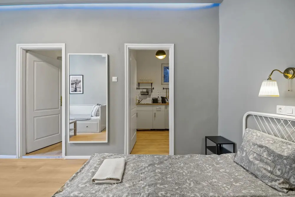 Venus Apartments  - Akacfa street II