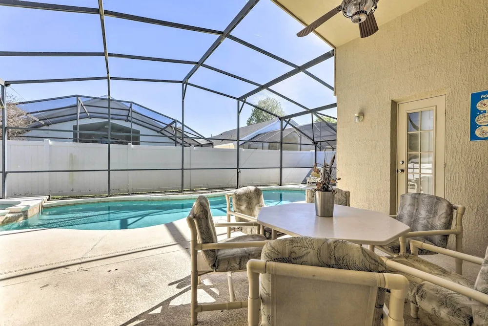Home w/ Private Pool & Hot Tub ~ 4 Mi to Disney!