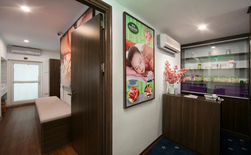 Quoc Hoa Premier Hotel and Spa