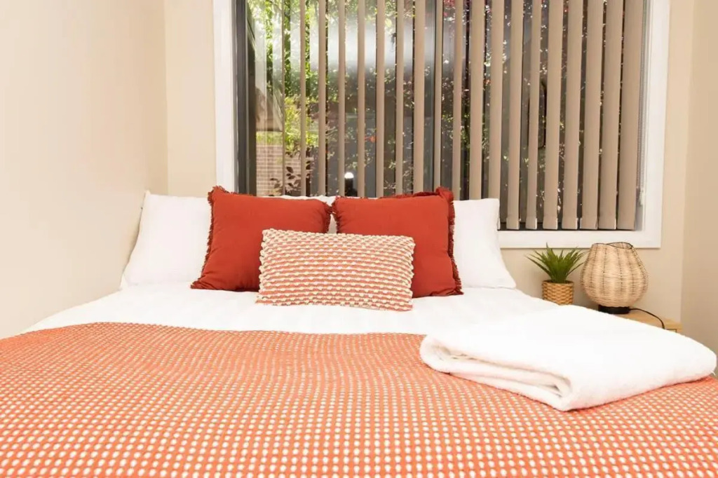 Phillip Villa, Modern & Fresh, Close to Town, Free Wifi