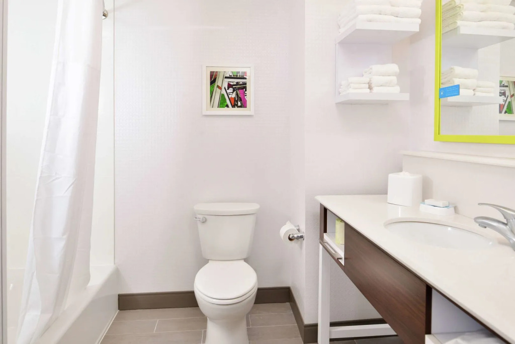Hampton Inn & Suites Saint Paul Oakdale Woodbury