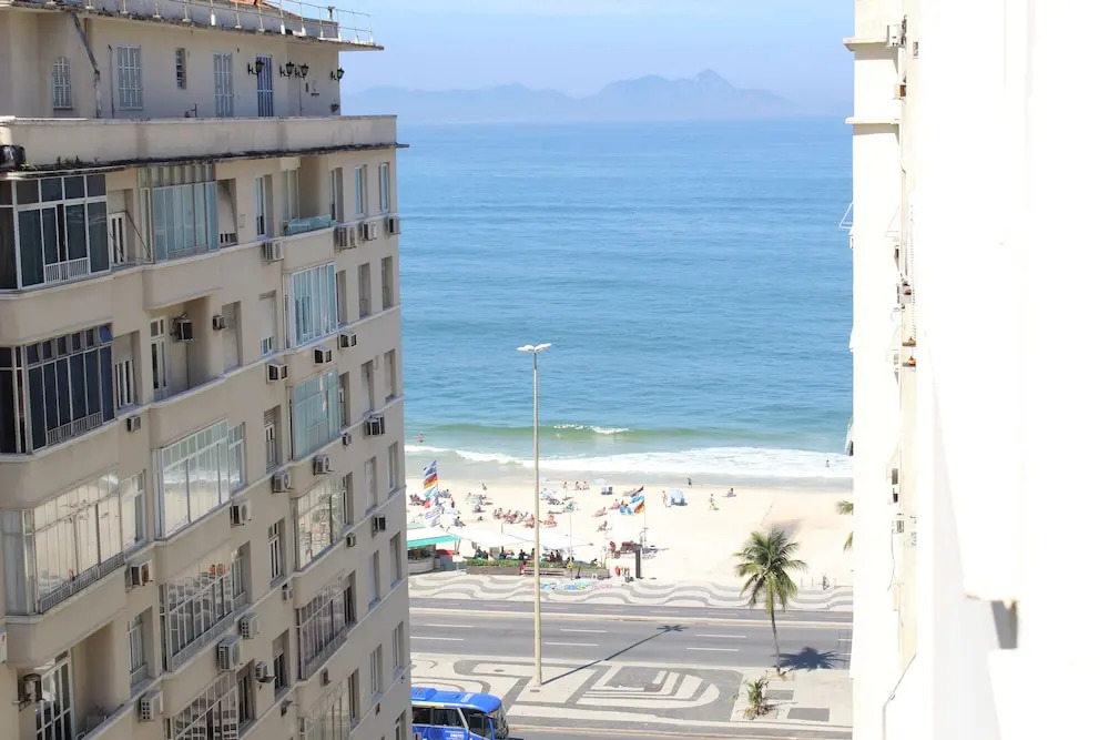 Luxo carioca na praia de Copacabana