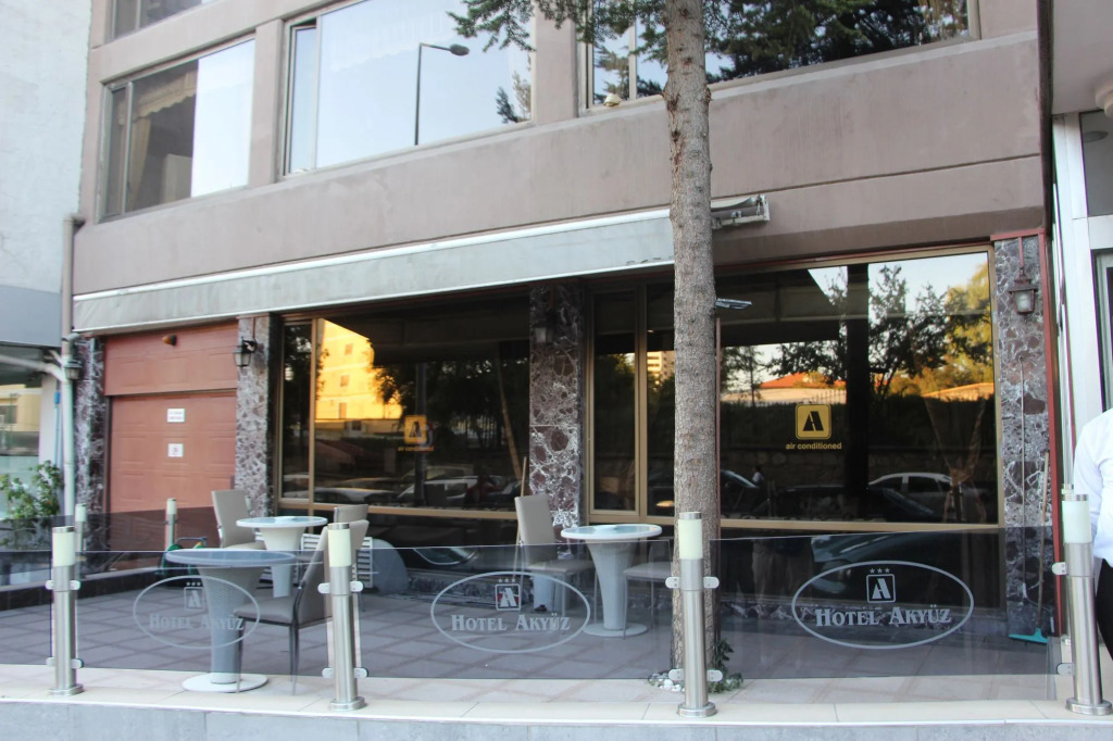 Akyuz Hotel