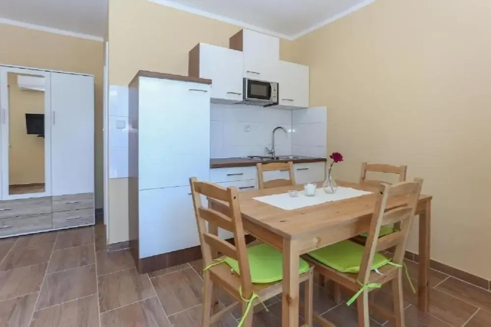 Apartments Slavko with terrace