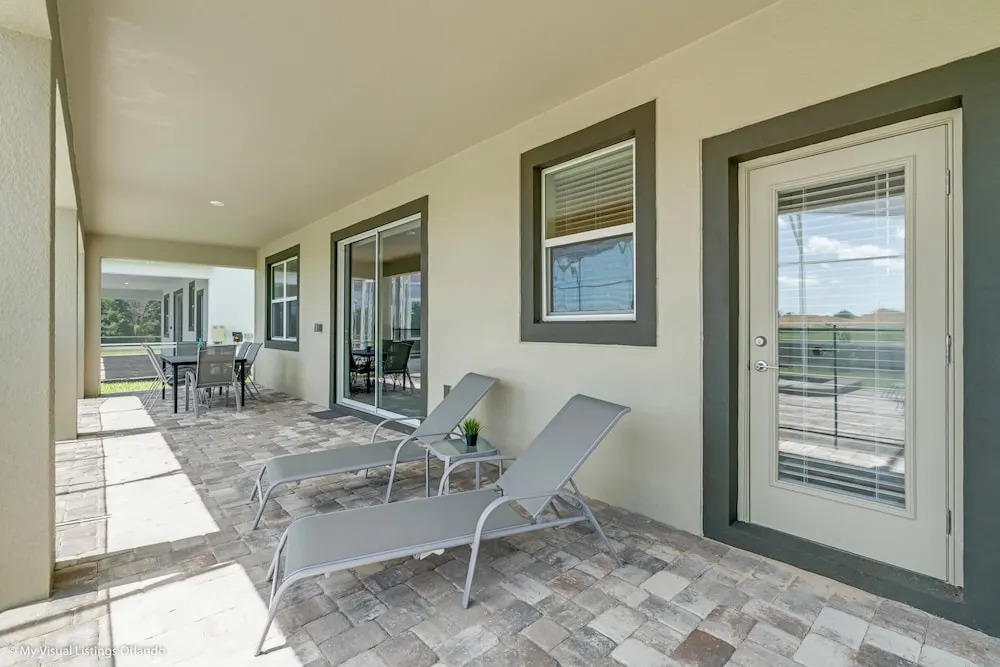 9 Bdrm5 Bathchampions Gate