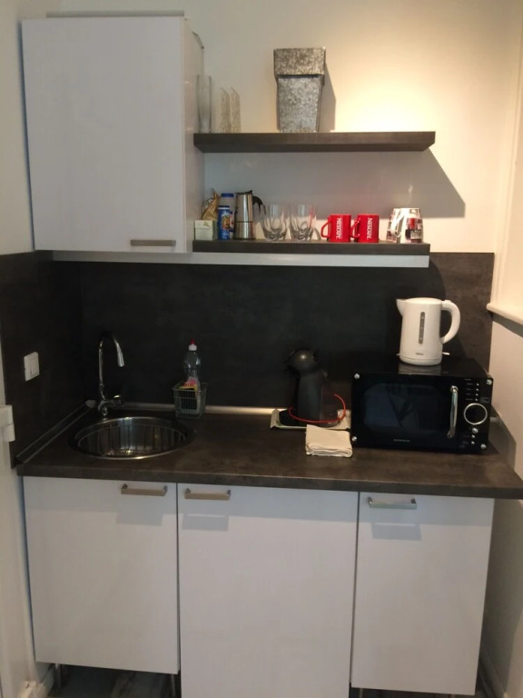 Ginger Apartment