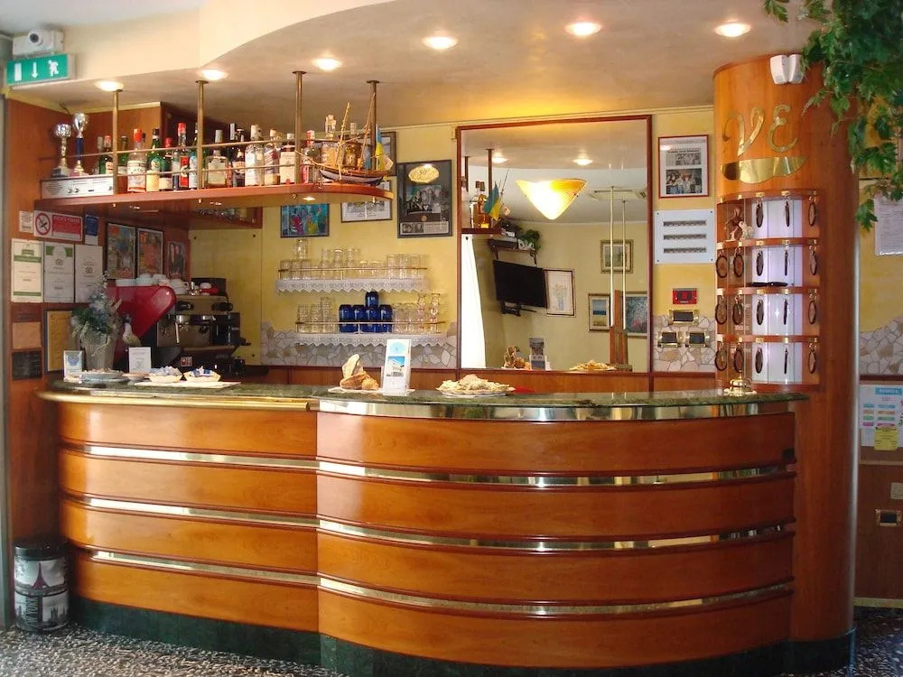 Hotel Villa Ersilia Rimini B&B
