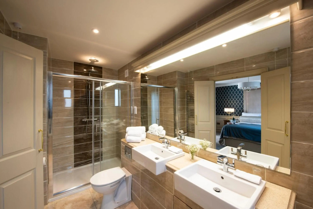 Kees Hotel