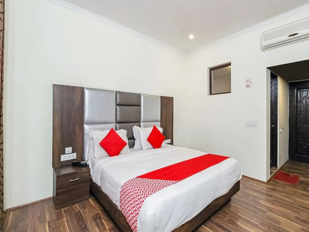 Capital O 29999 Hotel Green Ambition