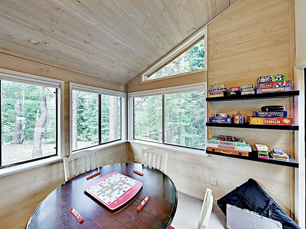 New Listing! Modern W/ Pool & Private Garage 4 Bedroom Home