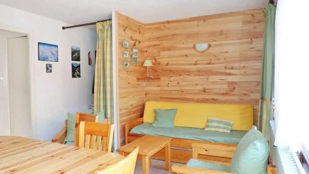 VAL D'aurea Entree A : 3 Pièces 6 Personnes / 3 Rooms 6 People