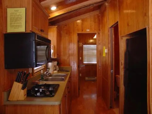 South Jetty Camping Resort Cabin 2