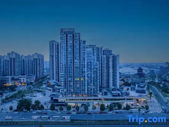 Starway Hotel (Chengdu Xihua University Tongsen Jinxi)