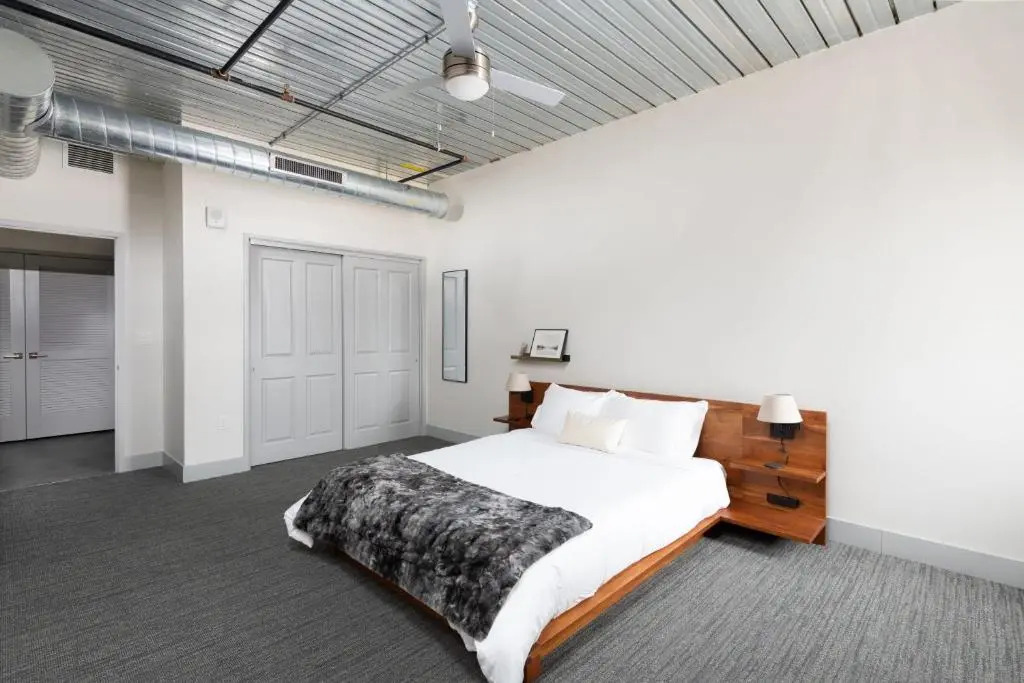 Flexhome Brewery District M1 - FiservGymParking