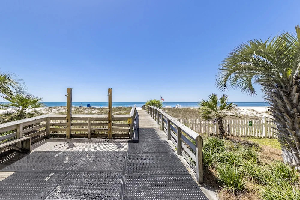 Royal Palms 603