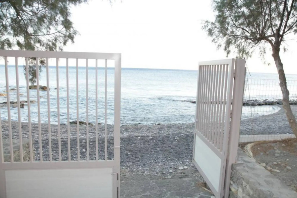 Seafront 2 bedroom villa in Ierapetra