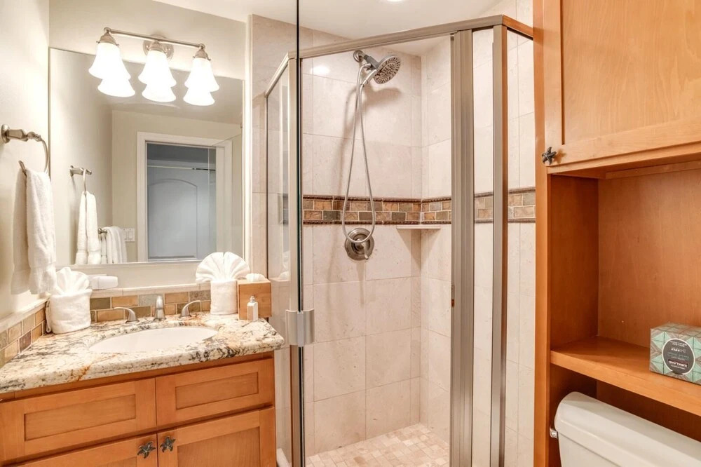 K B M Resorts- Lsh-117 Ocean-front 1bd, 2ba, Expansive Ocean Views From Every Room!