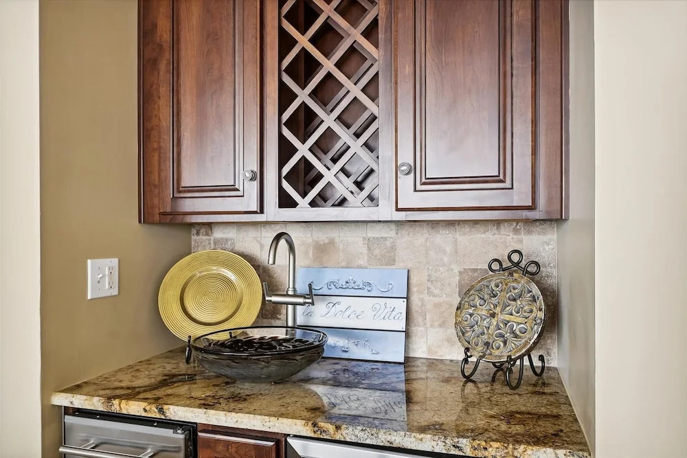 Oceania 902 - Gulf Front 3 BR - sleeps 6 3 Bedroom Condo by RedAwning