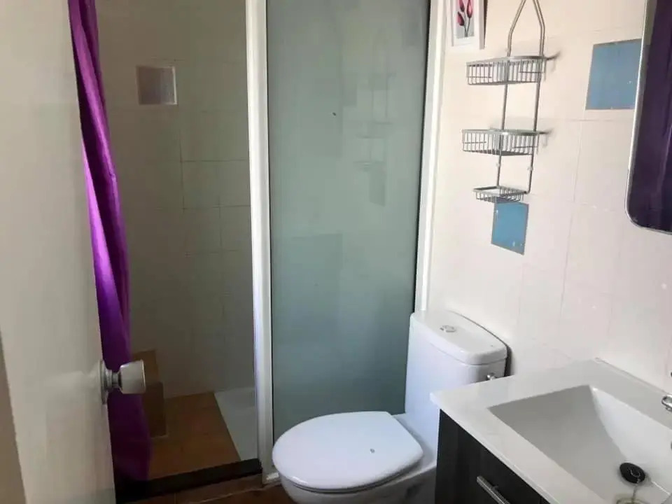 Charmante maisonnette avec piscine communautaire, idéale vacances familiales