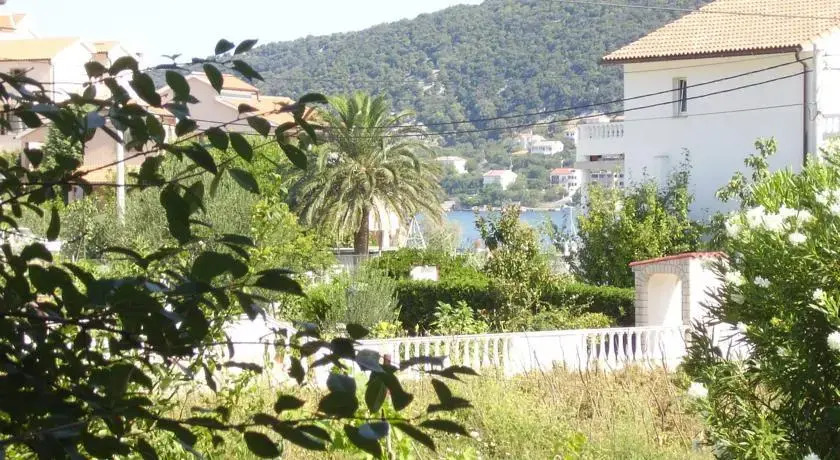 Guesthouse Sobe Radmila